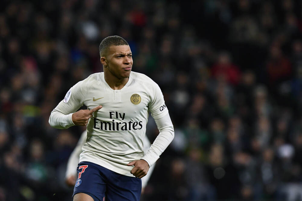 张佳玮：福克斯仍是马刺的第一攻击手 今天最后本该由他出马单挑